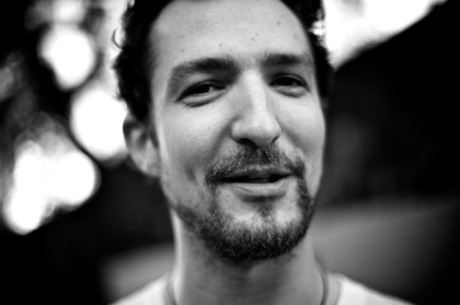 "and most of all i will not grow up!" - Konzertbericht: Frank Turner live in der Kulturkirche Köln 